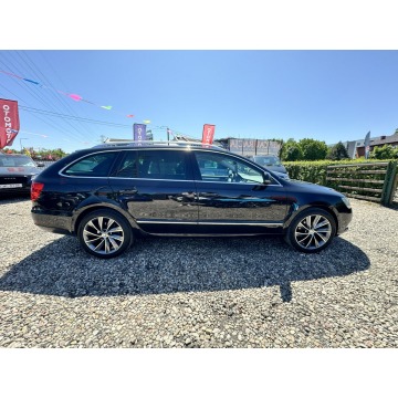 Skoda Superb 2013,  2.0 diesel, automat - Na sprzedaż za 42 900 zł - Reda - zdjęcie 8