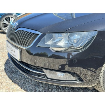 Skoda Superb 2013,  2.0 diesel, automat - Na sprzedaż za 42 900 zł - Reda - zdjęcie 11
