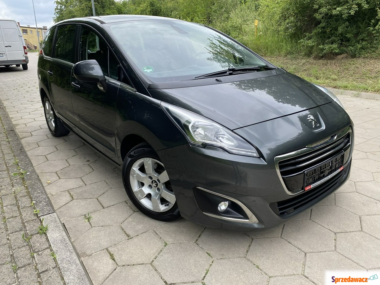 Peugeot 5008 2016