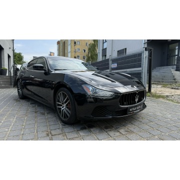 Maserati Ghibli  Sedan/Limuzyna 2017,  3.0 benzyna, automat - Na sprzedaż za 89 900 zł - Gdynia - zdjęcie 4
