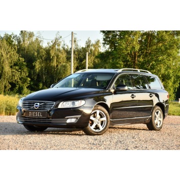 Volvo V70 2015,  2.0 diesel, automat - Na sprzedaż za 36 999 zł - Nowe Sójki - zdjęcie 5