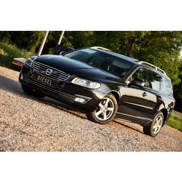 Volvo V70 2015,  2.0 diesel, automat - Na sprzedaż za 36 999 zł - Nowe Sójki - zdjęcie 4