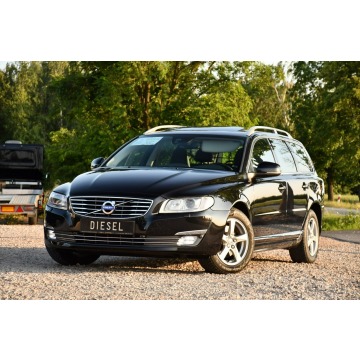 Volvo V70 2015,  2.0 diesel, automat - Na sprzedaż za 36 999 zł - Nowe Sójki - zdjęcie 3