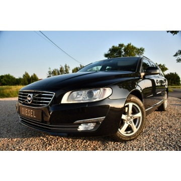 Volvo V70 2015,  2.0 diesel, automat - Na sprzedaż za 36 999 zł - Nowe Sójki - zdjęcie 7