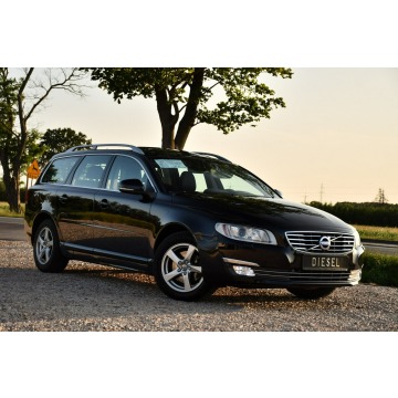 Volvo V70 2015,  2.0 diesel, automat - Na sprzedaż za 36 999 zł - Nowe Sójki - zdjęcie 12