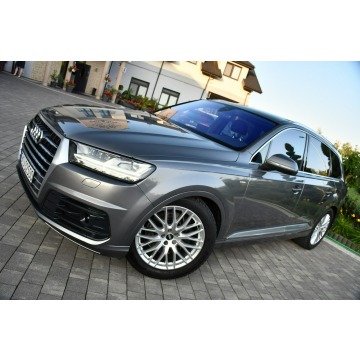 Audi Q7  SUV 2015,  3.0 diesel, automat - Na sprzedaż za 139 999 zł - Nowe Sójki - zdjęcie 12