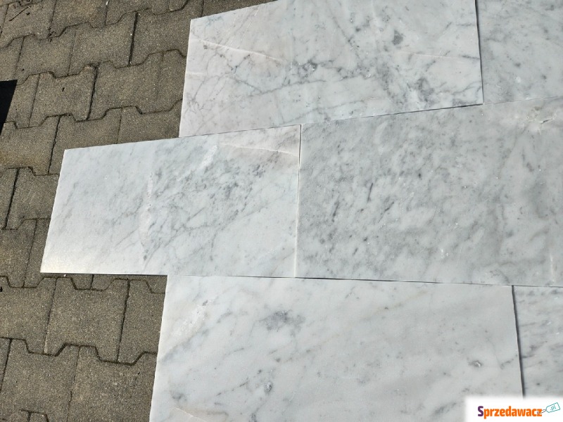 Płytka marmurowa Carrara Bianco 60x30x2 matowa... - Płytki podłogowe - Przemyśl
