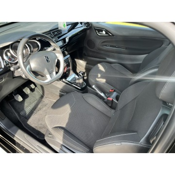 DS Automobiles DS 3  Hatchback 2015,  1.6 diesel - Na sprzedaż za 20 000 zł - Zagórów - zdjęcie 10
