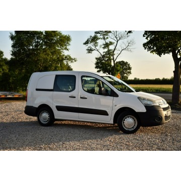 Citroen Berlingo 2011,  1.6 diesel - Na sprzedaż za 23 999 zł - Nowe Sójki - zdjęcie 4