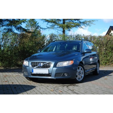 Volvo V70 2013,  2.0 diesel - Na sprzedaż za 34 900 zł - Słupsk - zdjęcie 3
