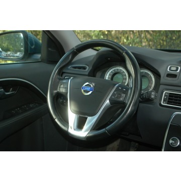 Volvo V70 2013,  2.0 diesel - Na sprzedaż za 34 900 zł - Słupsk - zdjęcie 11