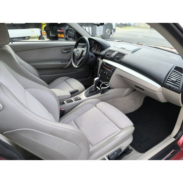 BMW Seria 1  Coupe/Sportowy 2010,  2.0 benzyna, automat - Na sprzedaż za 37 700 zł - Tomaszów Mazowiecki - zdjęcie 12