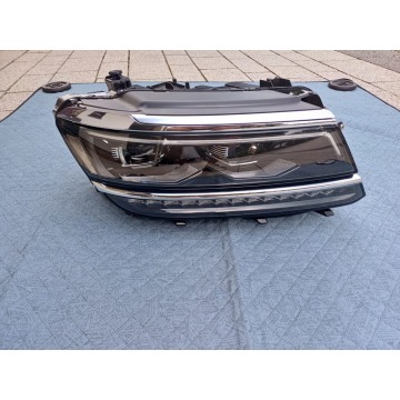 Sprzedam nowy reflektor do samochodu Volkswagen... - Lampy przednie - Płock - zdjęcie 2