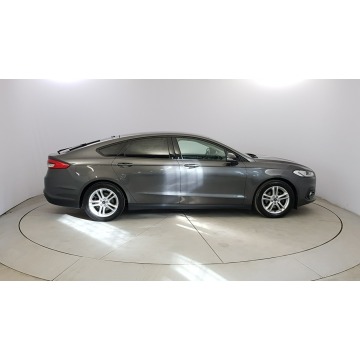 Ford Mondeo  Liftback 2019,  1.5 benzyna - Na sprzedaż za 64 900 zł - Warszawa - zdjęcie 8