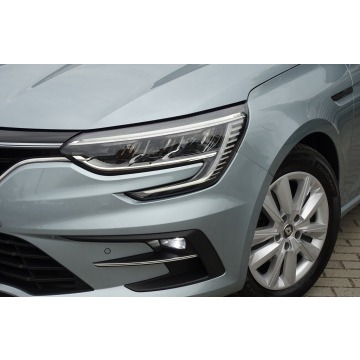 Renault Megane  Hatchback 2021,  1.3 benzyna, automat - Na sprzedaż za 55 900 zł - Mielec - zdjęcie 8