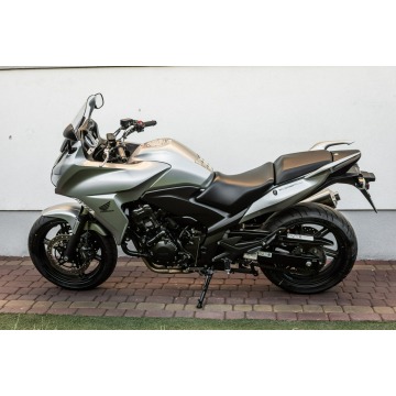 Honda CBF - 1000 R 2010 KSIĄŻKA ABS Mały Prze... - Motocykle szosowo -... - Radom - zdjęcie 5