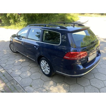 Volkswagen Passat 2013,  1.6 diesel - Na sprzedaż za 27 999 zł - Gostyń - zdjęcie 4