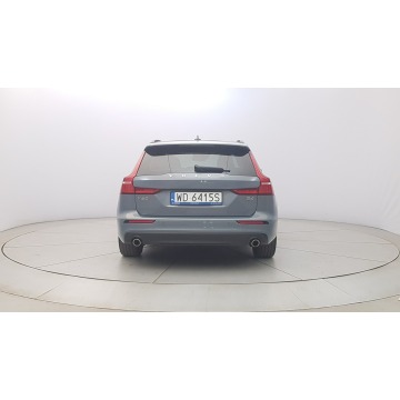 Volvo V60  Kombi 2022,  2.0 diesel, automat - Na sprzedaż za 73 200 zł - Warszawa - zdjęcie 6