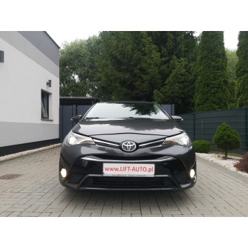 Toyota Avensis 2016,  2.0 diesel - Na sprzedaż za 44 900 zł - Strzegom - zdjęcie 2