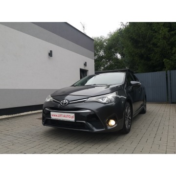 Toyota Avensis III