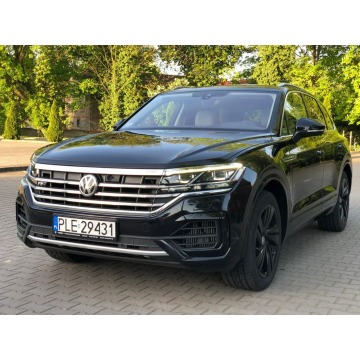 Volkswagen Touareg - R-Line 2019r V8 4.0 TDI 422KM 4x4 Matrix Head Pneumatyka Hak FV23% VAT