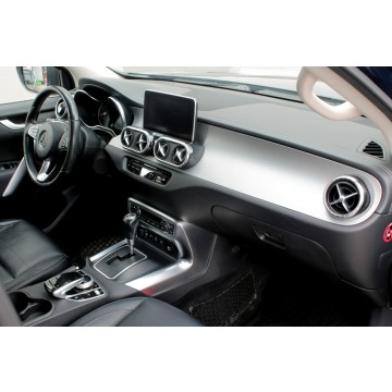Mercedes - Benz  2018,  2.3 diesel, automat - Na sprzedaż za 105 000 zł - Szczecin - zdjęcie 11