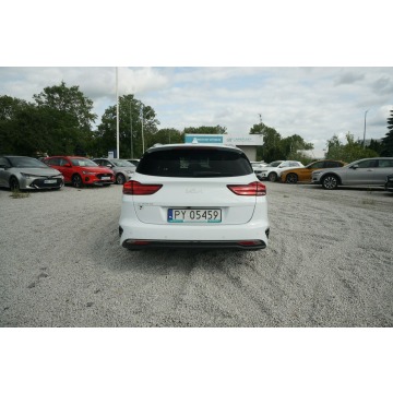 Kia Ceed 2022,  1.5 benzyna - Na sprzedaż za 50 000 zł - Poznań - zdjęcie 7