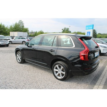 Volvo   SUV 2022,  2.0 diesel, automat - Na sprzedaż za 163 900 zł - Warszawa - zdjęcie 9