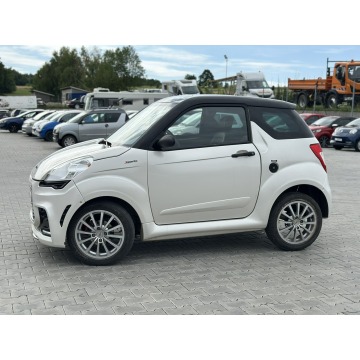 Ligier   Hatchback 2016,  0.5 diesel, automat - Na sprzedaż za 28 500 zł - Iwkowa - zdjęcie 2