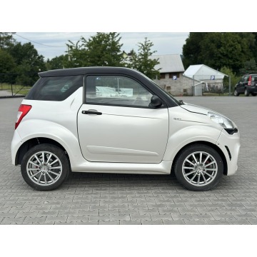 Ligier   Hatchback 2016,  0.5 diesel, automat - Na sprzedaż za 28 500 zł - Iwkowa - zdjęcie 6