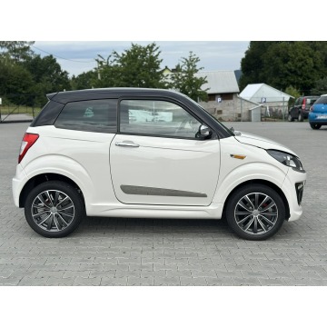 Ligier   Hatchback 2017,  0.5 diesel, automat - Na sprzedaż za 38 500 zł - Iwkowa - zdjęcie 6
