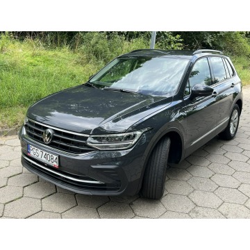 Volkswagen Tiguan  SUV 2023,  1.4 hybryda, automat - Na sprzedaż za 119 999 zł - Gostyń - zdjęcie 3