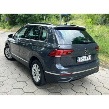 Volkswagen Tiguan  SUV 2023,  1.4 hybryda, automat - Na sprzedaż za 119 999 zł - Gostyń - zdjęcie 4