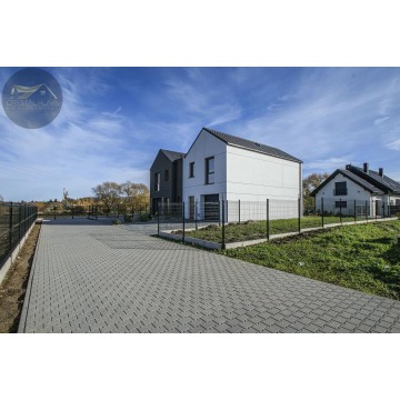 Sprzedam dom Świdnica -  bliźniak jednopiętrowy,  pow.  123 m2,  działka:   550 m2 - zdjęcie 4