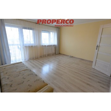 Mieszkanie trzypokojowe Pińczów,   65 m2, 4 piętro - Sprzedam - zdjęcie 1