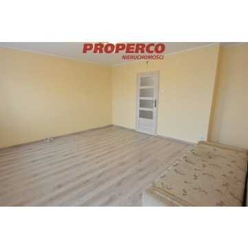 Mieszkanie trzypokojowe Pińczów,   65 m2, 4 piętro - Sprzedam - zdjęcie 4