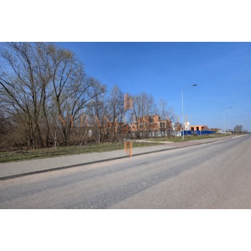 DZIAŁKA INWESTYCYJNA – MARKI | PRZY TRASIE S8