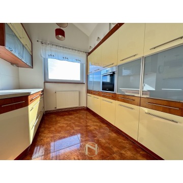 Sprzedam dom Gorzów Wielkopolski - ,  pow.  160 m2,  działka:   556 m2 - zdjęcie 8