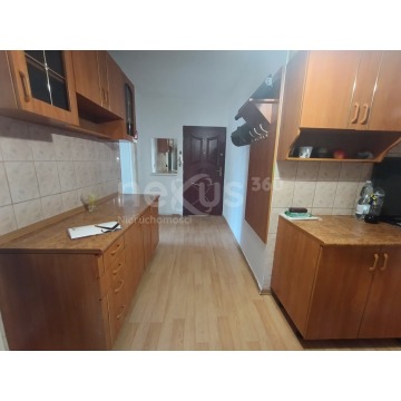 Mieszkanie  4 pokojowe Oleśnica,   62 m2 - Sprzedam - zdjęcie 2
