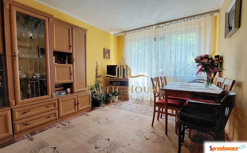 Mieszkanie trzypokojowe Sopot,   59 m2, pierwsze piętro - Sprzedam