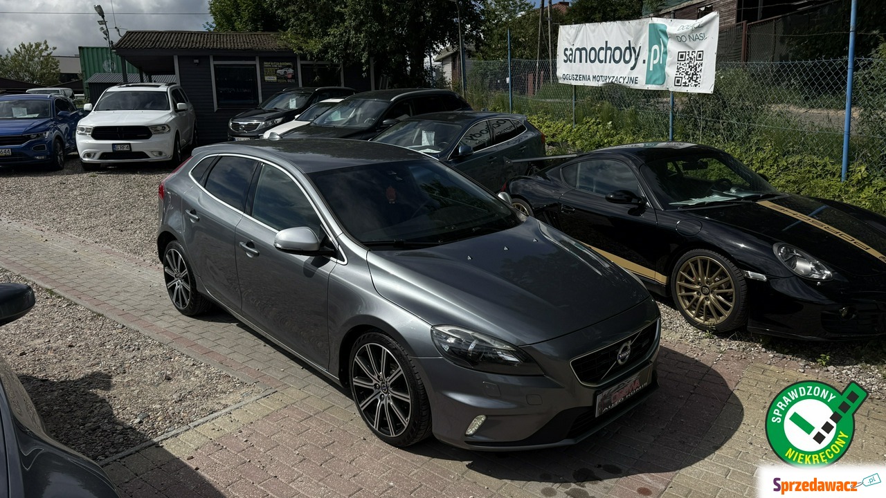 Volvo V40 2014