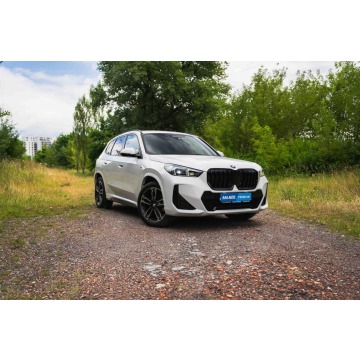 BMW X1  SUV 2022,  1.5 benzyna, automat - Na sprzedaż za 136 999 zł - Katowice - zdjęcie 2