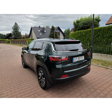 Jeep Compass  SUV 2021,  1.3 benzyna, automat - Na sprzedaż za 74 900 zł - Tychy - zdjęcie 4