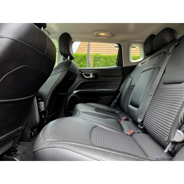 Jeep Compass  SUV 2021,  1.3 benzyna, automat - Na sprzedaż za 74 900 zł - Tychy - zdjęcie 12