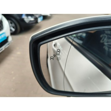 Ford Kuga  SUV 2017,  2.0 diesel, automat - Na sprzedaż za 64 800 zł - Mysłowice - zdjęcie 9