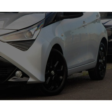 Toyota Aygo  Hatchback 2021,  1.0 benzyna - Na sprzedaż za 36 990 zł - Mysłowice - zdjęcie 5