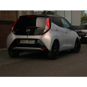Toyota Aygo  Hatchback 2021,  1.0 benzyna - Na sprzedaż za 36 990 zł - Mysłowice - zdjęcie 4
