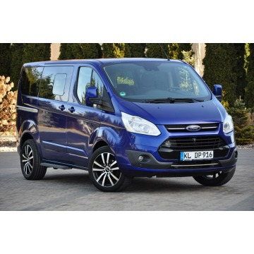 Ford Tourneo Custom  Bus 2017,  2.0 diesel - Na sprzedaż za 85 900 zł - Ostrów Mazowiecka - zdjęcie 9