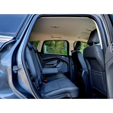 Ford Kuga  SUV 2017,  1.5 benzyna - Na sprzedaż za 39 900 zł - Szczecin - zdjęcie 12