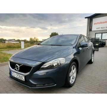Volvo V40 - 2.0 D2 Momentum Automat  Klimatyzacja PDC Nawigacja